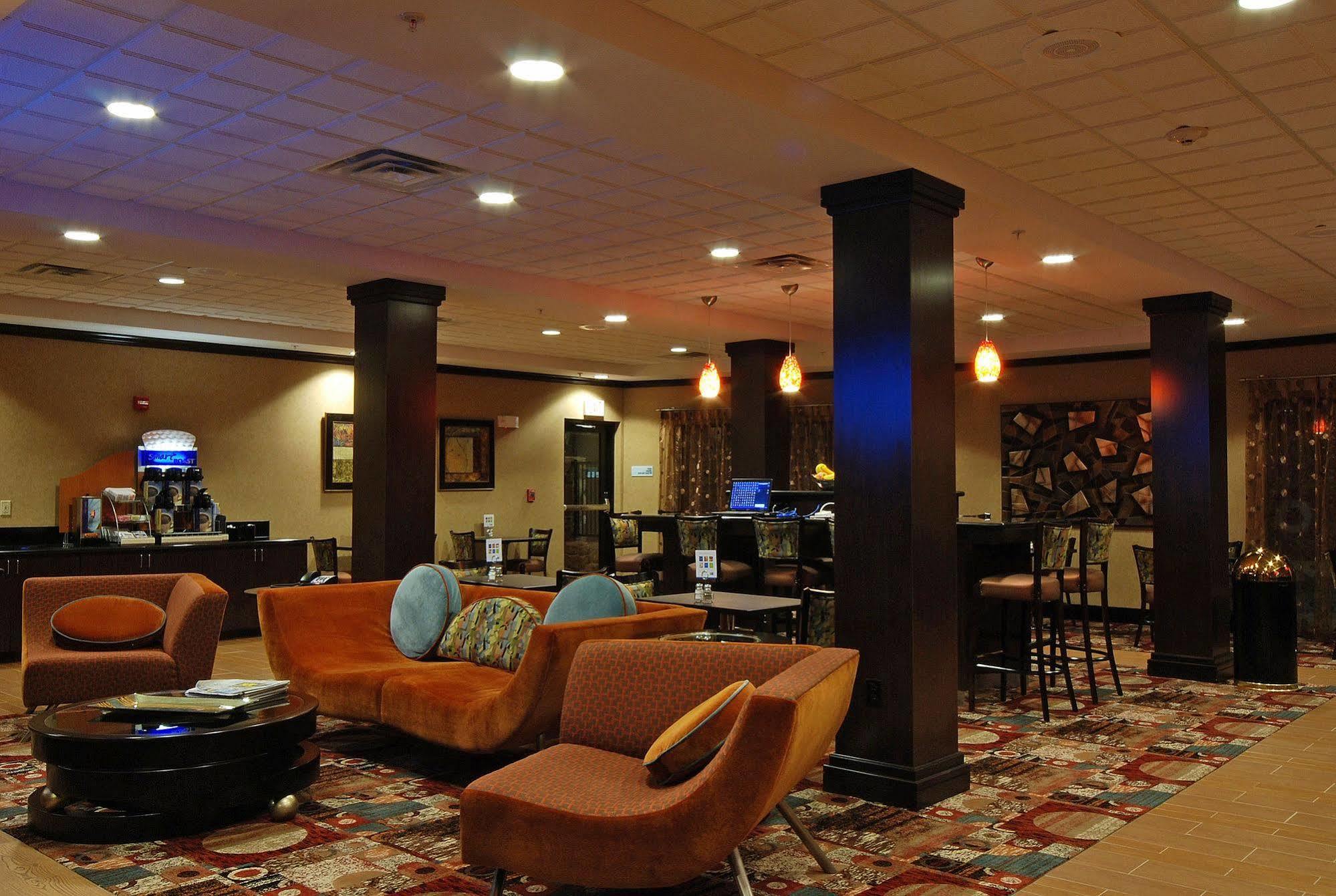 Holiday Inn Odessa By Ihg Ngoại thất bức ảnh